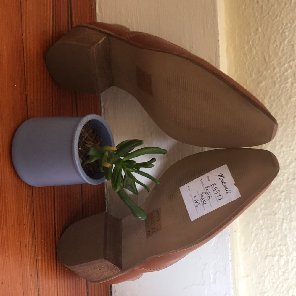 Madewell Brady Lowcut Bootie - 6M - NWT - Picture 3 of 6
